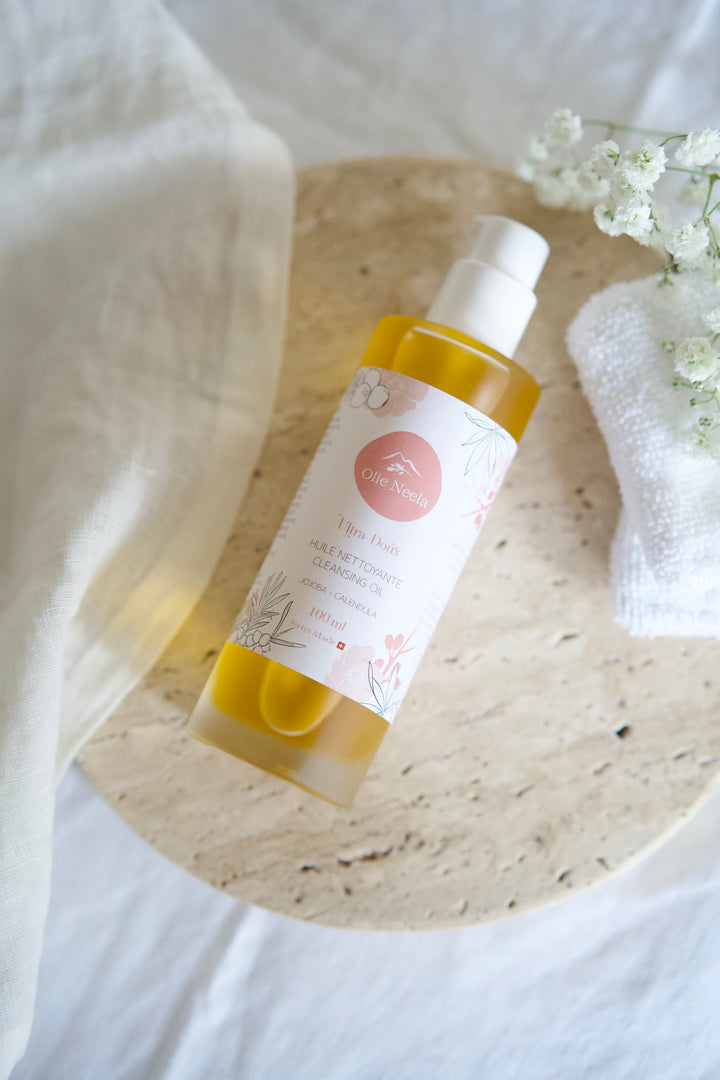 Organic Makeup Remover &amp; Cleansing Oil - Ultra Doux